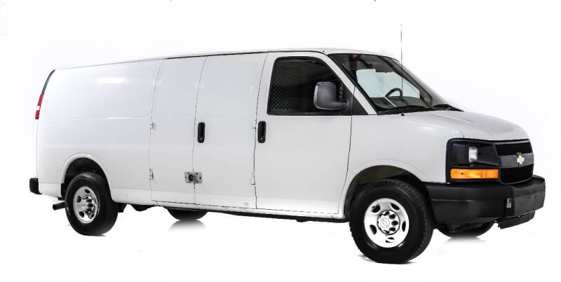 2014 Chevrolet Express Cargo Work Van's photo