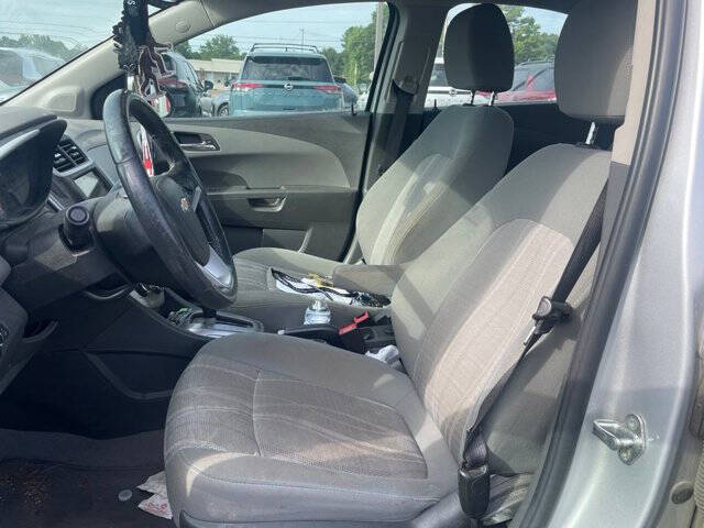 2018 Chevrolet Sonic LT Auto
