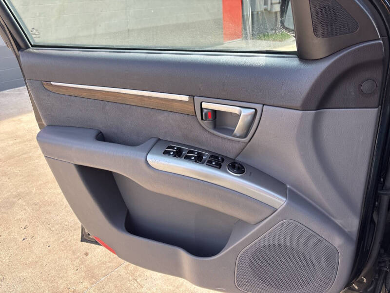 2011 Hyundai Santa Fe SE