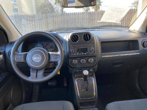 2012 Jeep Compass Sport
