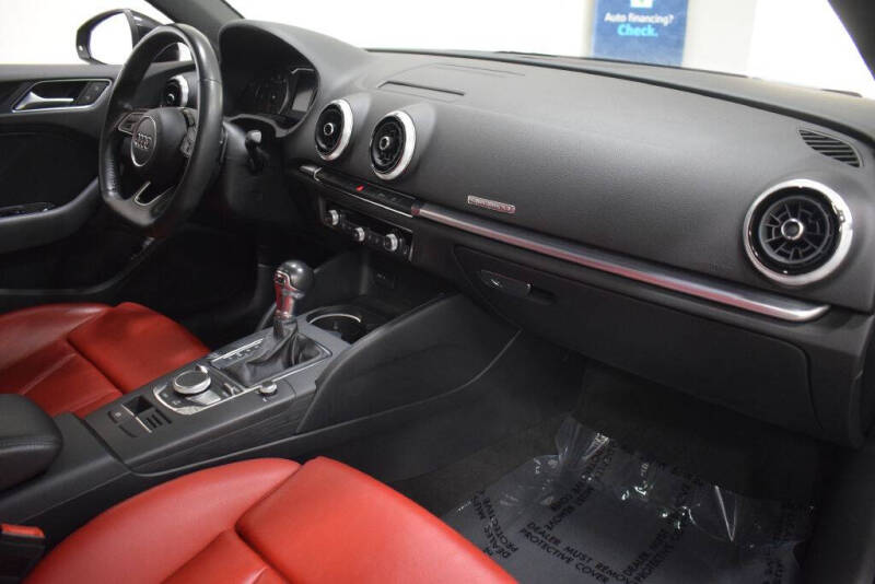 2020 Audi A3 quattro S line Premium 45 TFSI