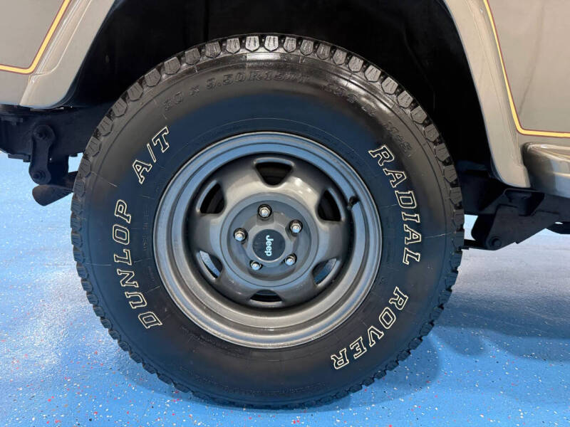1988 Jeep Wrangler Sahara