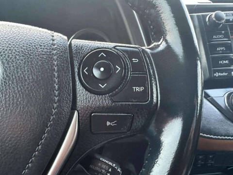 2018 Toyota RAV4 SE