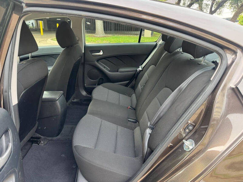 2017 Kia Forte LX