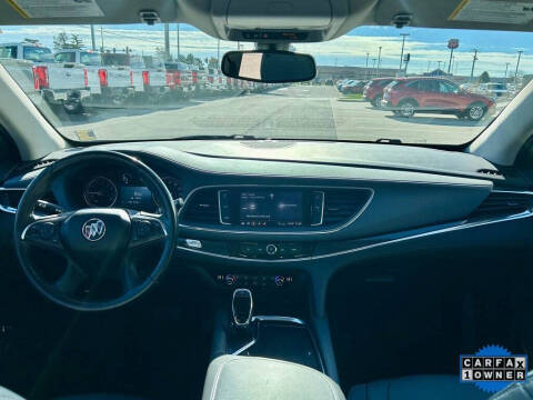 2021 Buick Enclave Essence