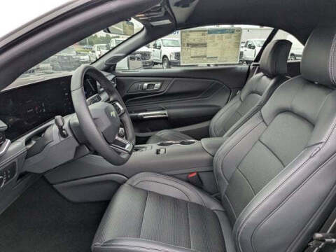 2025 Ford Mustang EcoBoost Premium