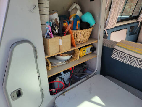 1987 Volkswagen Vanagon Camper