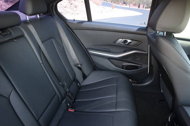 2021 BMW 3 Series 330e