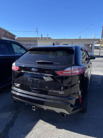 2019 Ford Edge Titanium