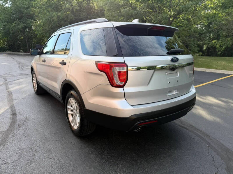 2017 Ford Explorer
