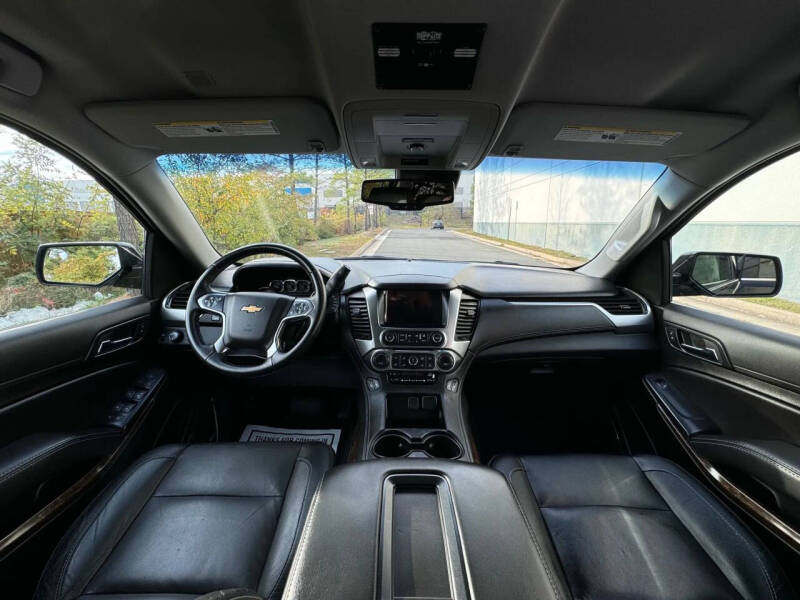 2020 Chevrolet Suburban LT