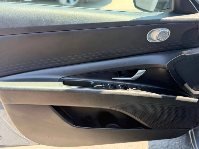 2023 Hyundai Elantra