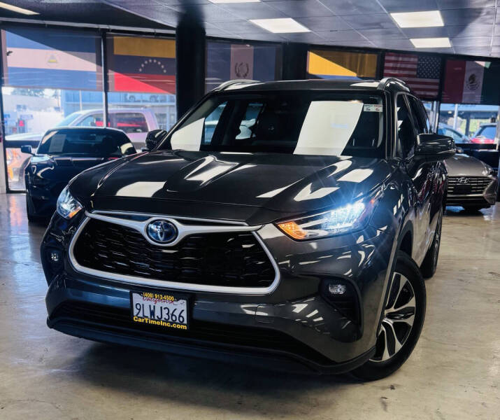 2020 Toyota Highlander Hybrid XLE