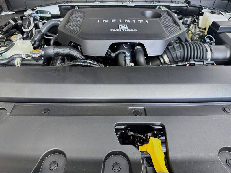 2026 Infiniti QX80 Sport