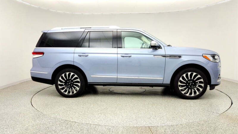 2024 Lincoln Navigator Black Label