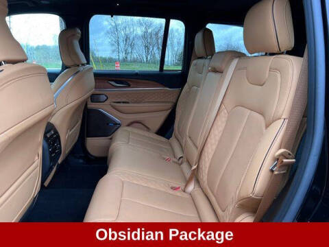 2025 Jeep Grand Cherokee Summit Reserve