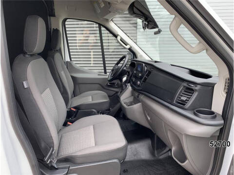 2025 Ford Transit 250