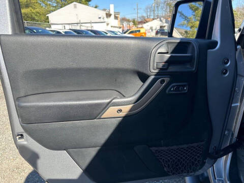 2016 Jeep Wrangler Unlimited Sahara