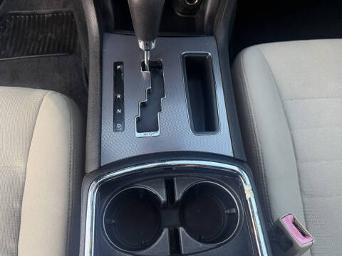 2012 Dodge Charger SE