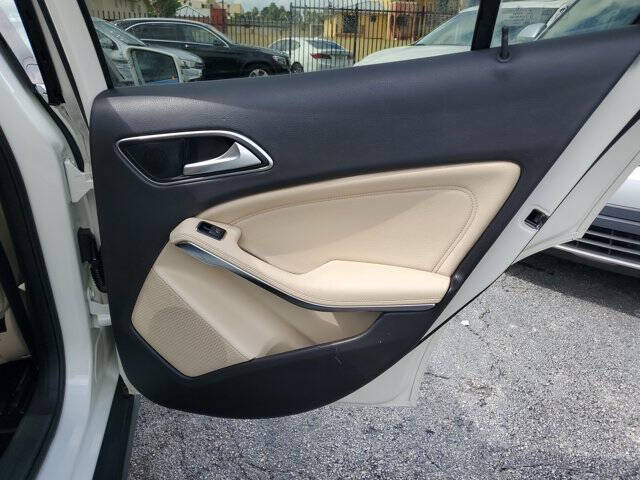 2015 Mercedes-Benz GLA GLA 250