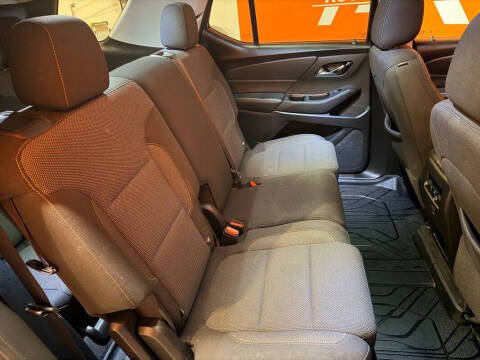 2021 Chevrolet Traverse LS