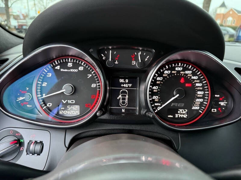 2012 Audi R8 5.2 quattro