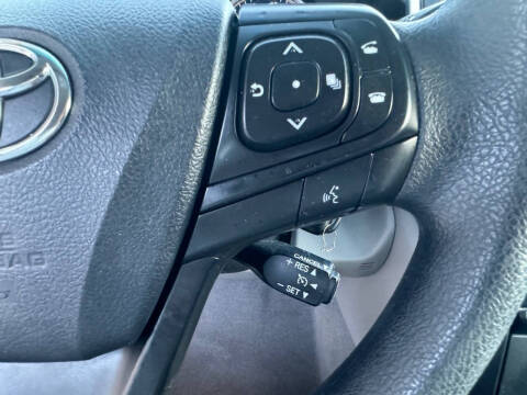 2016 Toyota Camry LE