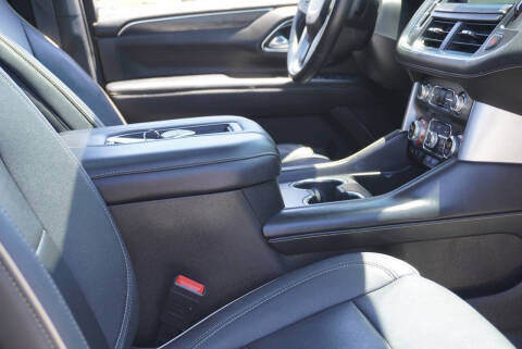 2023 GMC Yukon XL SLT