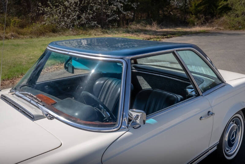 1967 Mercedes-Benz 250
