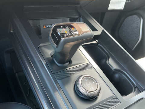 2025 GMC HUMMER EV 2X