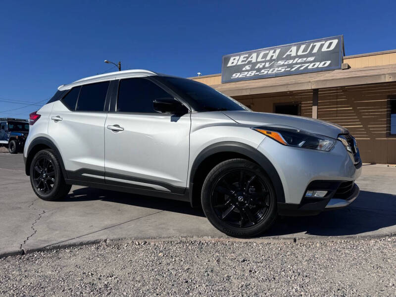 2020 Nissan Kicks SR