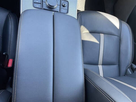 2024 Mazda CX-90 Plug-in Hybrid Premium Plus