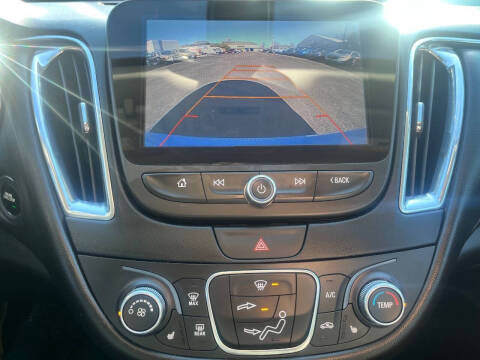 2017 Chevrolet Malibu LT