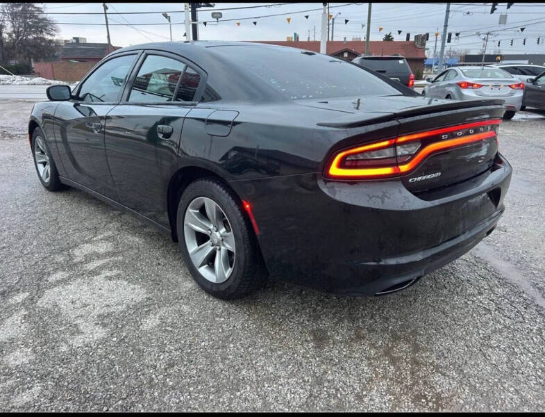 2016 Dodge Charger SE