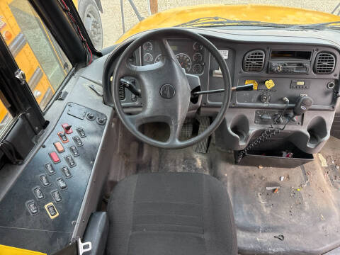 2008 Freightliner B2 Chassis