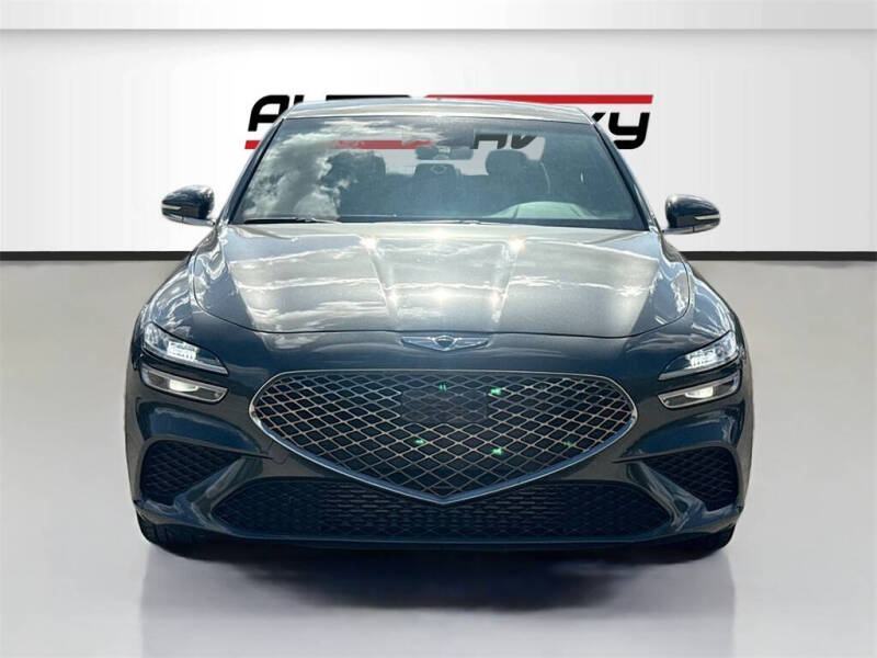 2022 Genesis G70