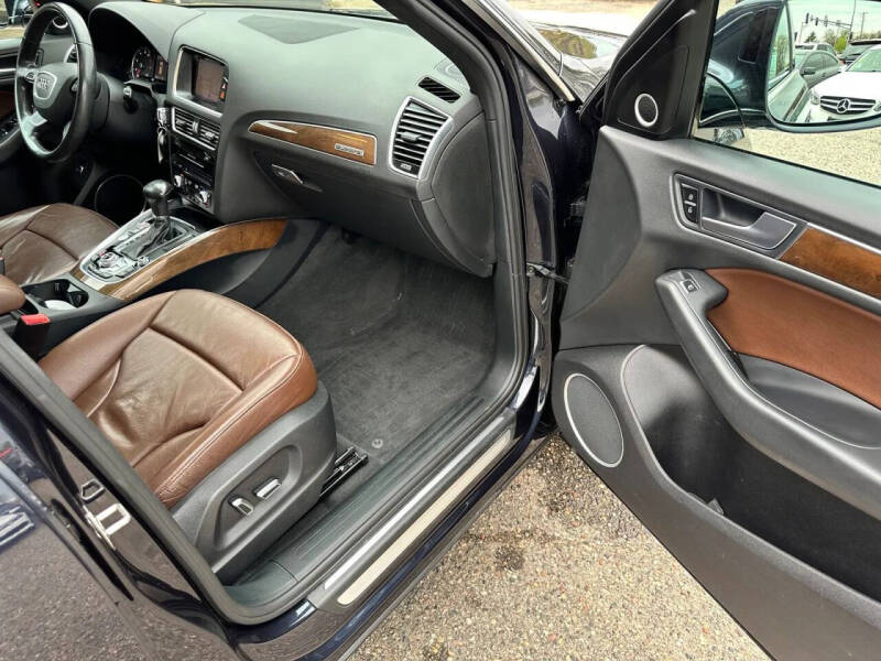 2017 Audi Q5 2.0T quattro Premium Plus