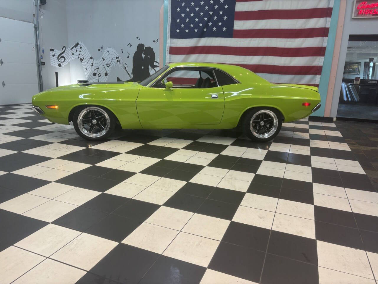 1972 Dodge Challenger 4