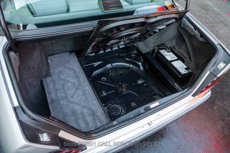1992 Mercedes-Benz 400-Class 400 E