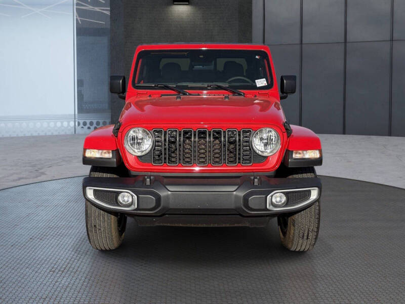 2025 Jeep Gladiator Sport S