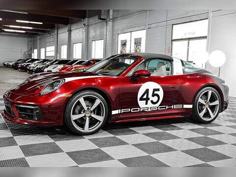 2021 Porsche 911 Targa 4S Heritage Design Edition