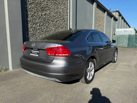 2012 Volkswagen Passat