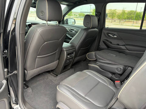 2023 Chevrolet Traverse Premier