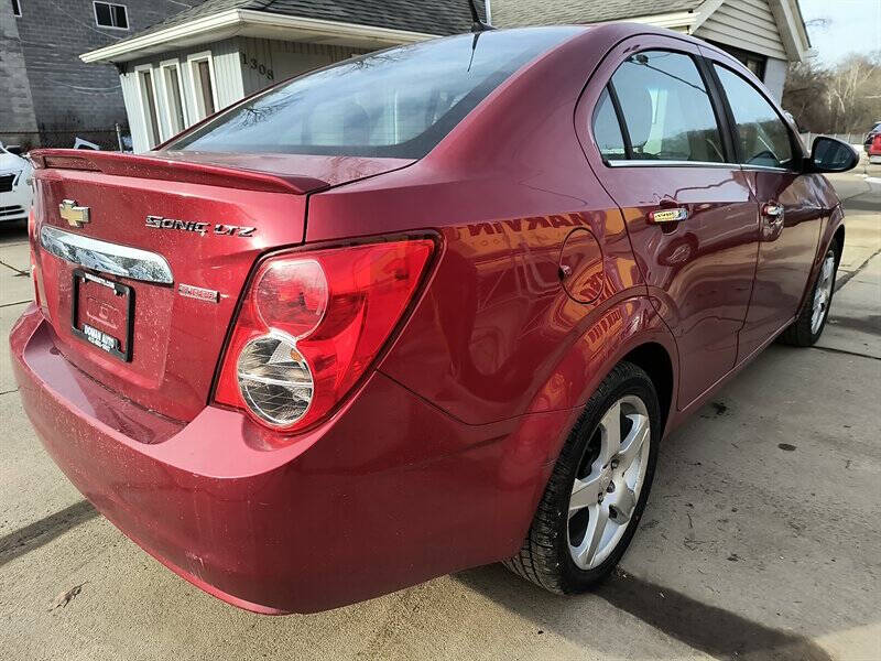 2014 Chevrolet Sonic LTZ Auto