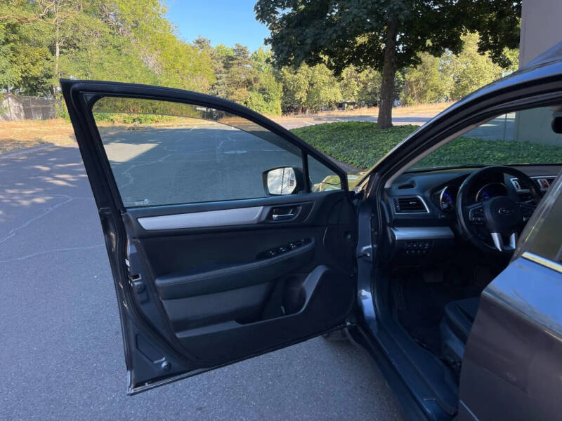 2018 Subaru Outback 2.5i Premium