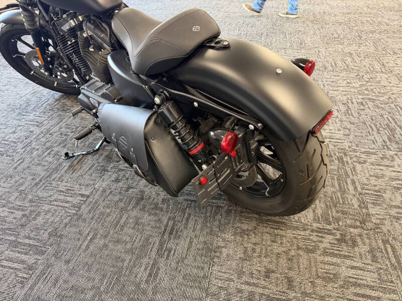 2022 Harley-Davidson Iron 883