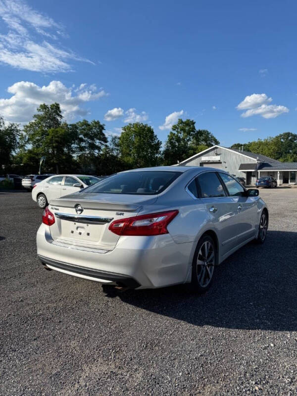 2016 Nissan Altima 2.5 SR