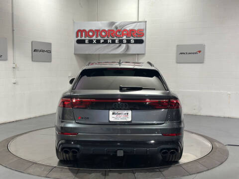 2024 Audi SQ8 4.0T quattro Prestige