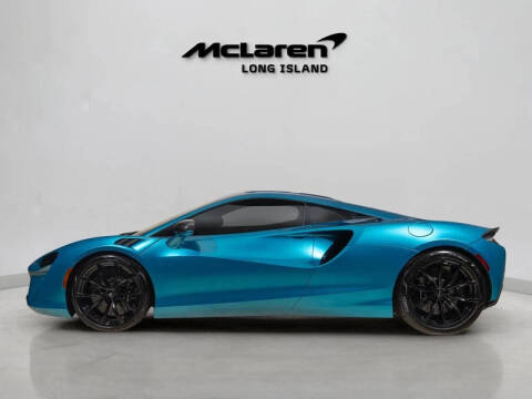 2023 McLaren Artura