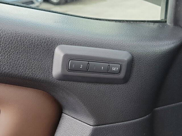 2021 Nissan Titan Platinum Reserve